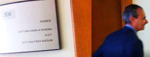 Patriot24.net odsunął od procesu Polki włoską sędzię. Teraz Wioleta Wrzosek domaga się od prezesa Aurelio Gatto odsunięcia wrogo do niej nastawionej włoskiej psycholog Pippy Mariaangela. I przeniesienia procesu do Polski!
