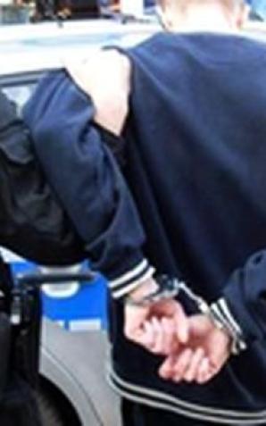 Areszt dla wnuka, który znęcał się nad dziadkami