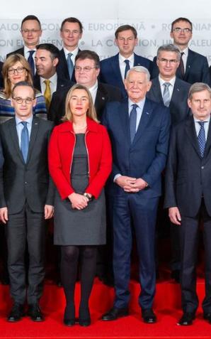 Bukareszt: Współpraca z Chinami. Spotkanie szefów unijnych dyplomacji w formule Gymnich z udziałem Jacka Czaputowicza